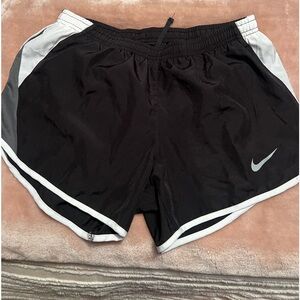 Nike Shorts Woman’s Small